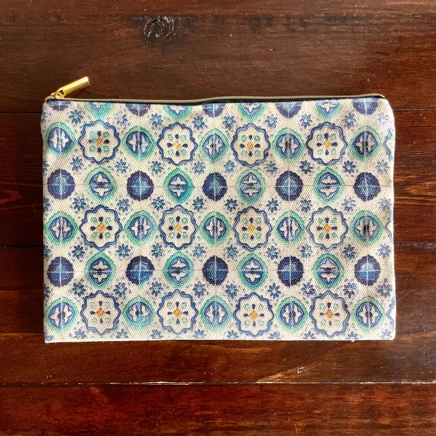 Peranakan True Blue Pouch