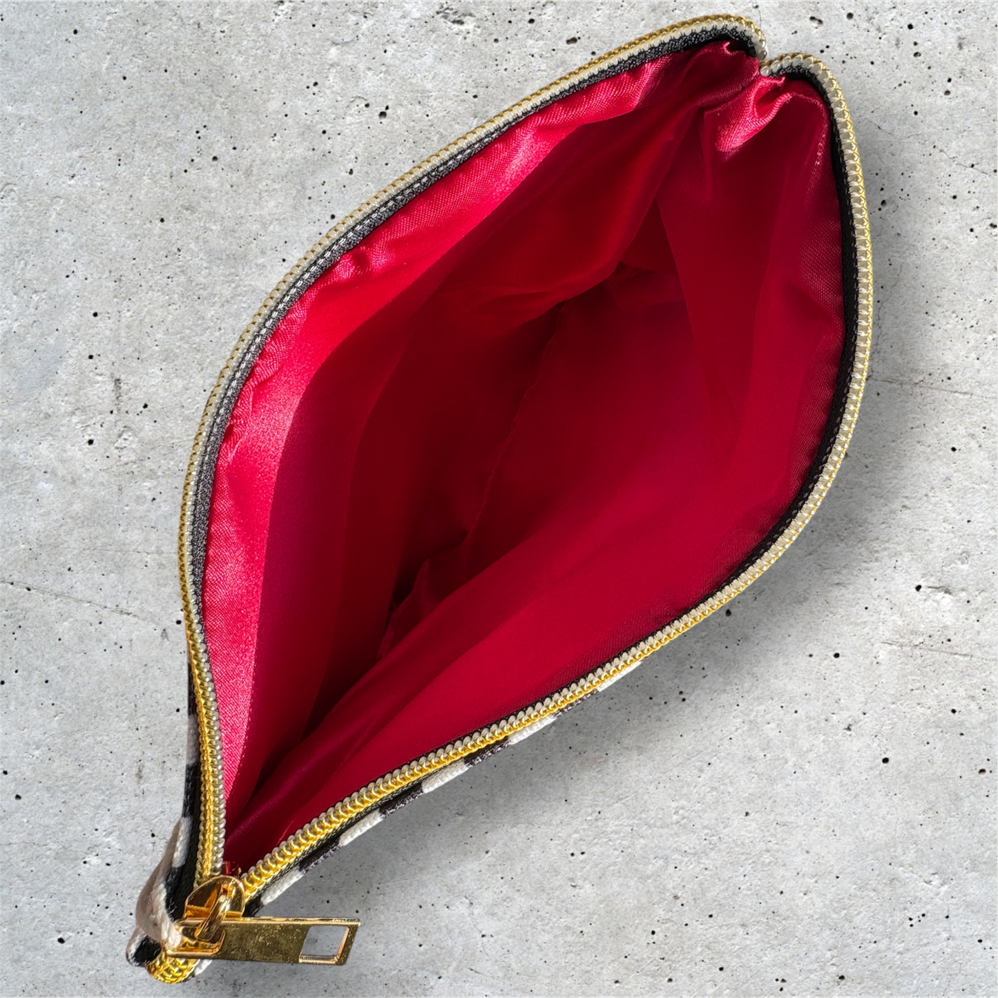 Otter Singapore Night Race Pouch (F1 inspired)