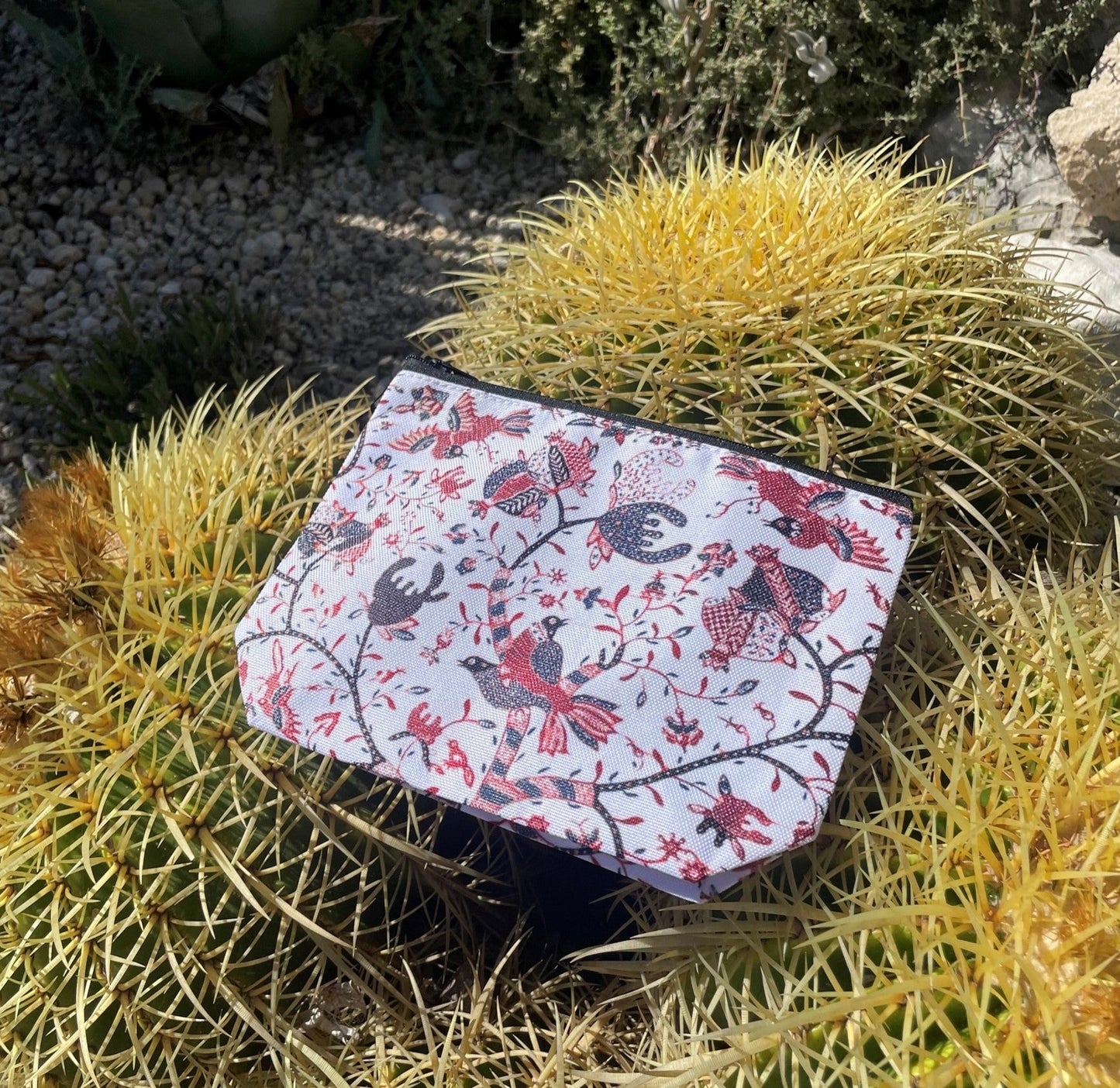 Straits Batik Pouch Outdoor